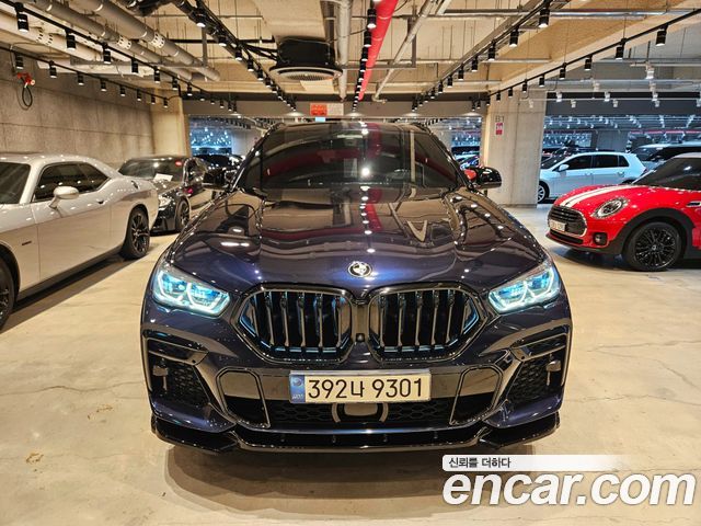 BMW X6 xDrive40i M Sport, 2022