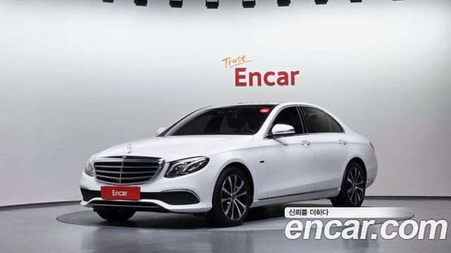 Mercedes-Benz E-Class E300e Exclusive, 2019