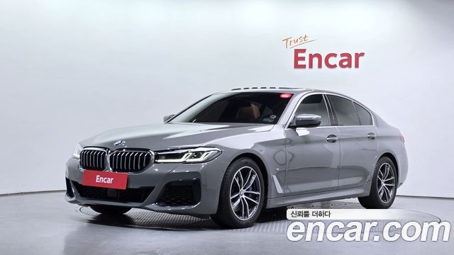 BMW 5-Series 520i M Sport, 2022