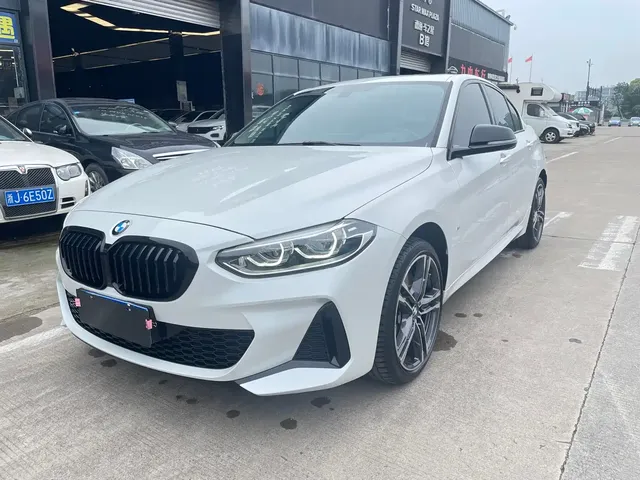 BMW 1 Series 2022 125i M Sport Shadow Edition