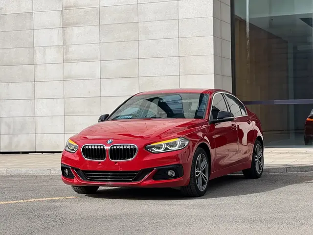 BMW 1 Series 2018 Facelift 118i Sport