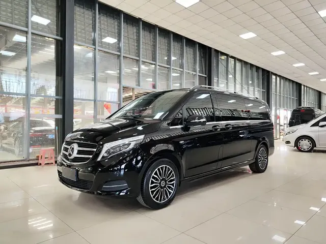 Mercedes-Benz V-Class 2018 V 260 L Premium Long Wheelbase Edition China VI