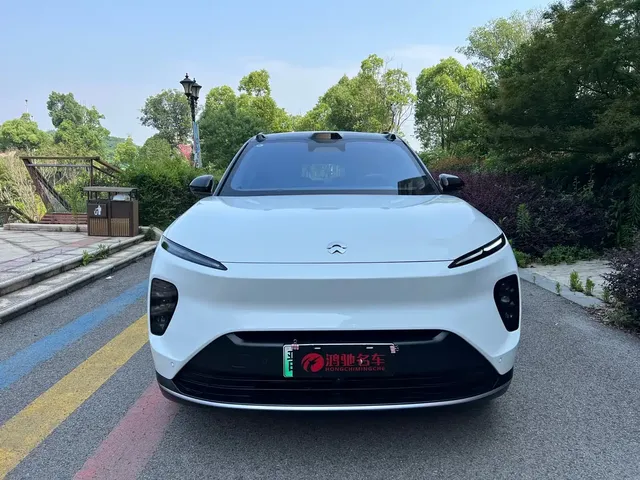 NIO ES8 2024 75kWh Executive Edition