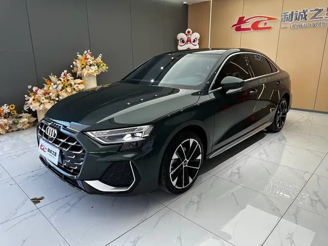 Audi A3 2025 A3L Limousine 35TFSI Flying Premium