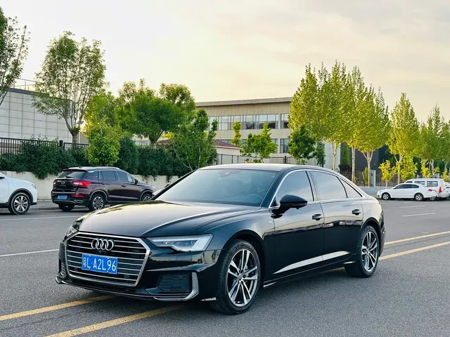 Audi A6L 2021 40 TFSI Luxury Sport