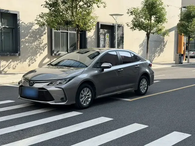 Toyota Corolla 2019 Hybrid 1.8L E-CVT GL-i Elite Edition