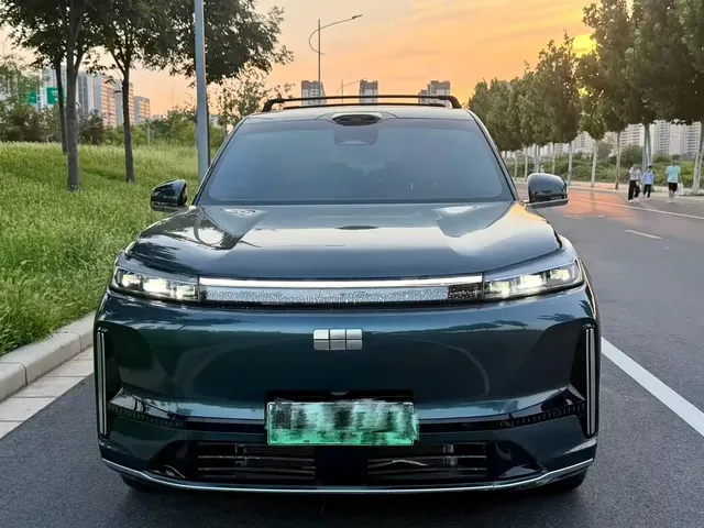 Geely Galaxy M9 2025 Model 230km 2WD Explorer+ Edition
