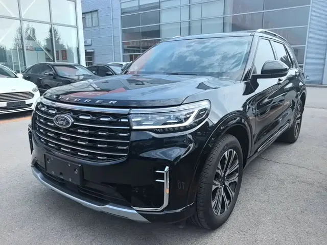 Ford Explorer 2024 2.3T EcoBoost AWD Titanium Edition 6-Seater