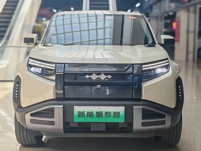 Fang Cheng Bao Titanium 3 2025 501KM AWD Smart Drive Ultra Edition
