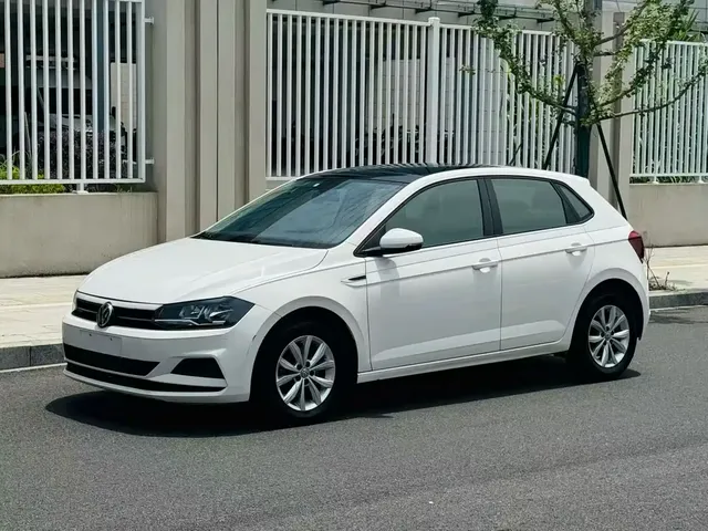 Volkswagen Polo 2021 Plus 1.5L Automatic Colorful Tech Edition