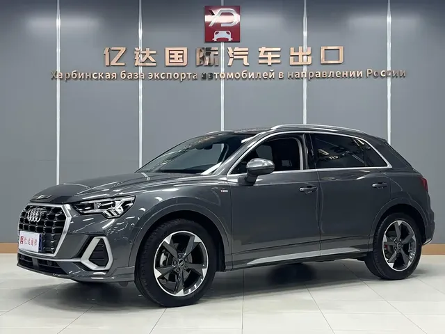 Audi Q3 2023 35 TFSI Fashion Dynamic (1.4T)