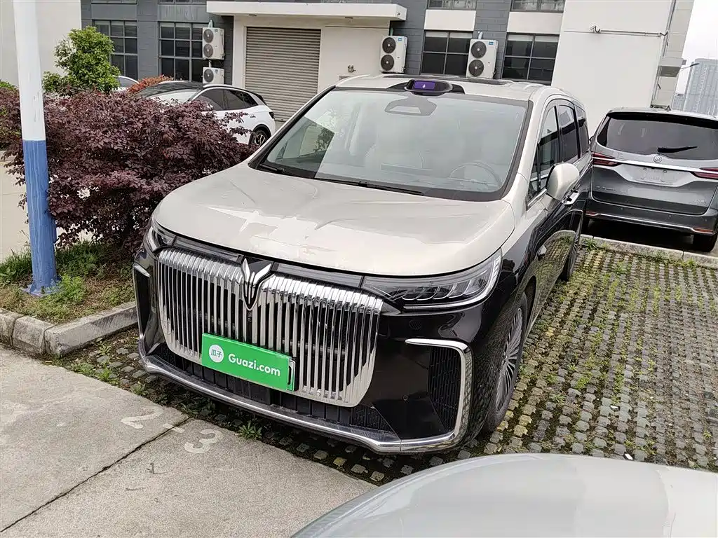 Voyah Auto Voyah Dreamer 2025 PHEV AWD Flagship Qian Kun Edition