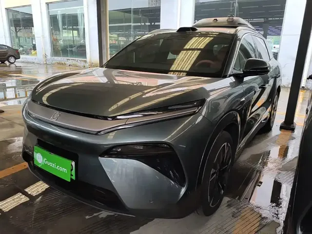 BYD Tang L 2025 DM 175KM Drone Player Edition
