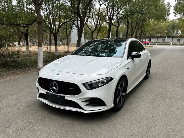 Mercedes-Benz A-Class 2023 A 200 L Fashion
