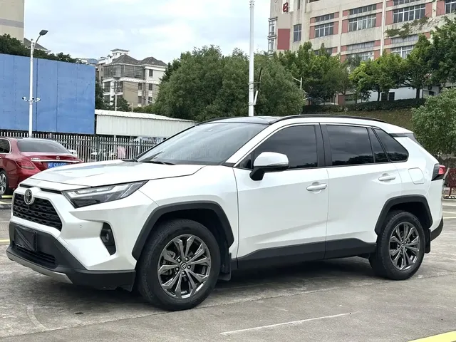 Toyota RAV4 Rongfang 2023 2.0L CVT FWD Style Plus Edition