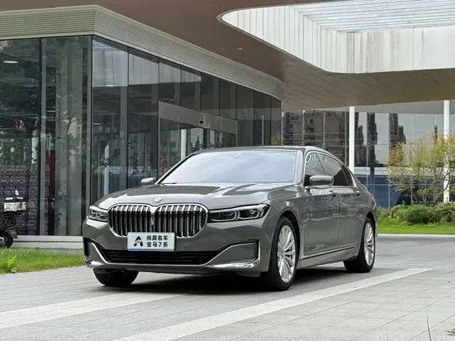 BMW 7 Series 2019 730Li Luxury Package
