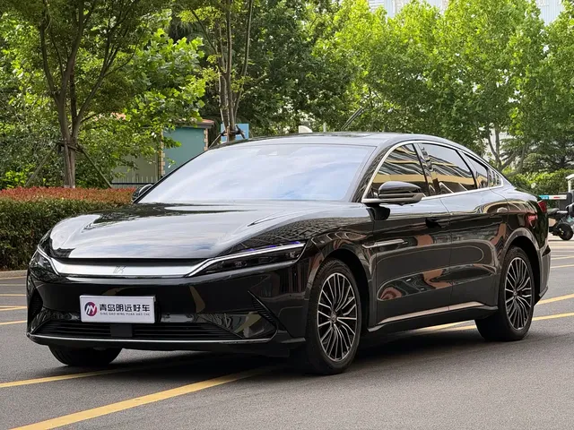 BYD Han 2022 DM-i 121KM Prestige
