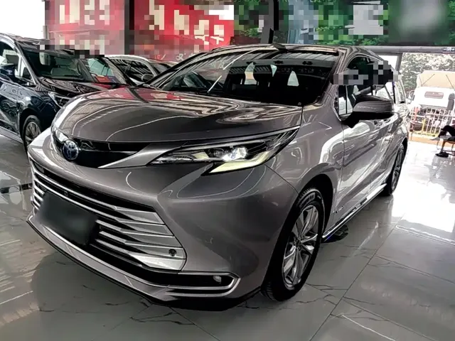 Toyota Sienna 2021 2.5L Hybrid Platinum Edition