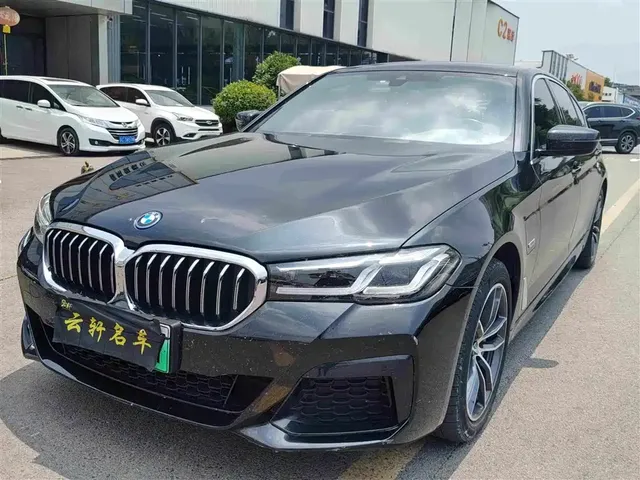 BMW 5 Series New Energy 2022 535Le M Sport Package