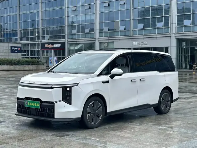 SAIC Maxus Dajia 7 2024 Super Hybrid Extended Range Luxury Edition