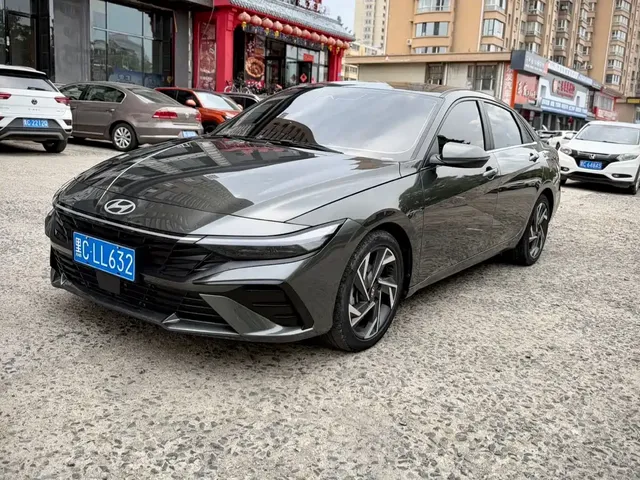Hyundai Elantra 2023 Model 1.5L CVT LUX Premium Edition