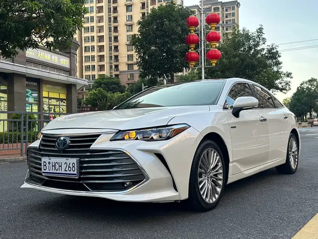 Toyota Avalon 2019 Hybrid 2.5L Limited Flagship Edition China VI