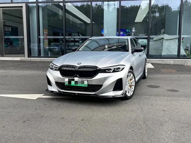 BMW i3 2024 eDrive 35 L