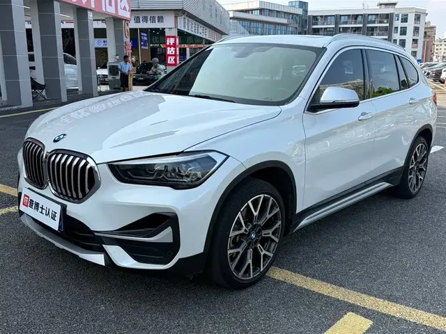 BMW X1 2022 xDrive25Li Premium