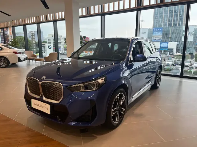 BMW iX1 2023 xDrive30L M Sport Package