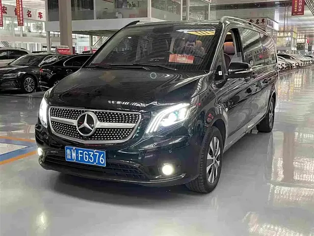 Mercedes-Benz Vito 2021 2.0T Business Edition 7-seater