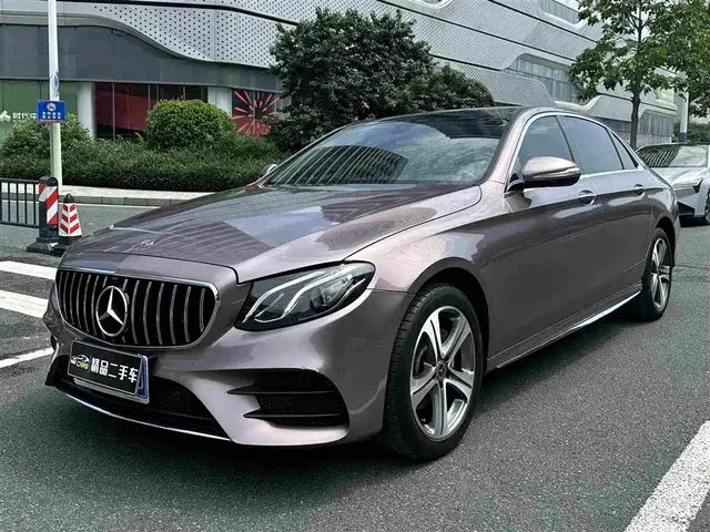 Mercedes-Benz E-Class 2018 E 200 L Sport