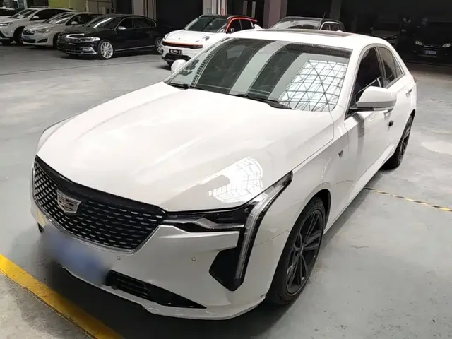 Cadillac CT4 2022 28T Luxury Model