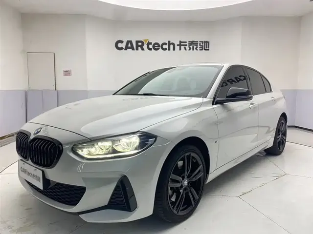 BMW 1 Series 2023 125i M Sport Shadow Edition