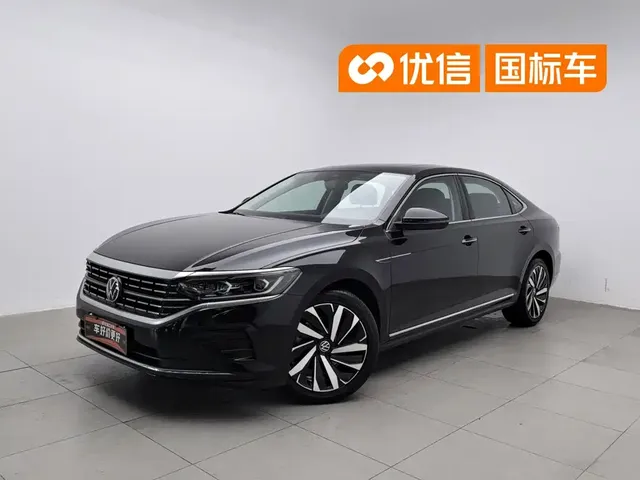 Volkswagen Passat 2022 330TSI Luxury Edition