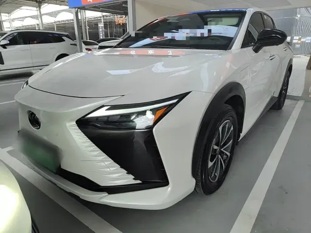 Lexus RZ 2023 450e 4WD Deluxe