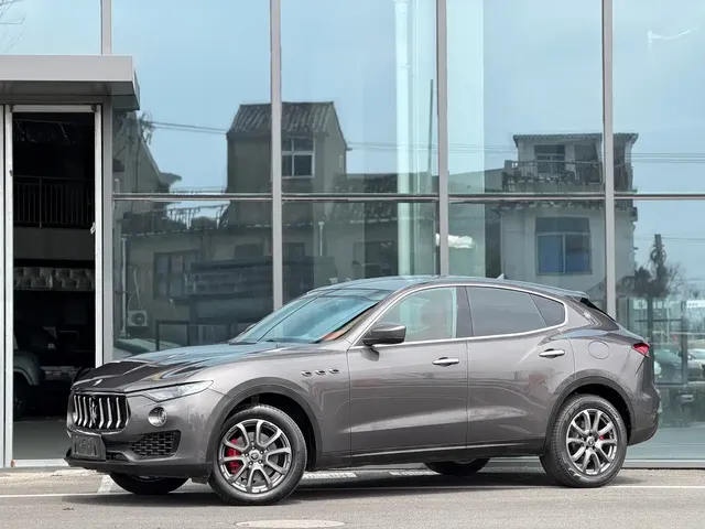 Maserati Levante 2021 3.0T Standard Edition