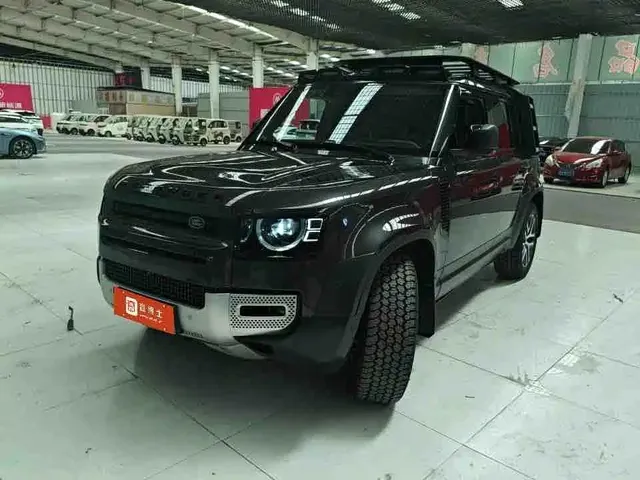 Land Rover Defender 2023 Facelift 110 3.0T P400 Dark Special Edition