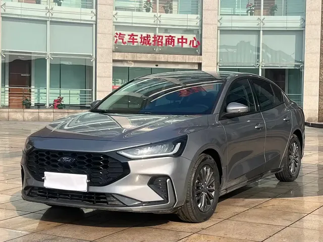 Ford Focus 2022 Sedan EcoBoost 180 Auto Speed Edition