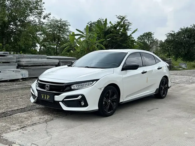 Honda Civic 2021 HATCHBACK 220TURBO CVT Trendy Cool
