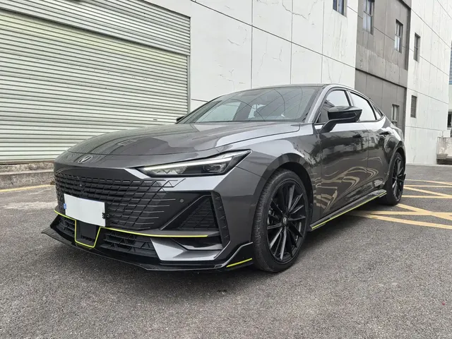 Changan UNI-V 2022 1.5T Sport Edition