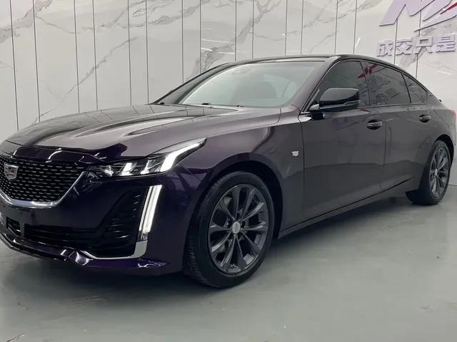 Cadillac CT5 2024 28T Luxury Model