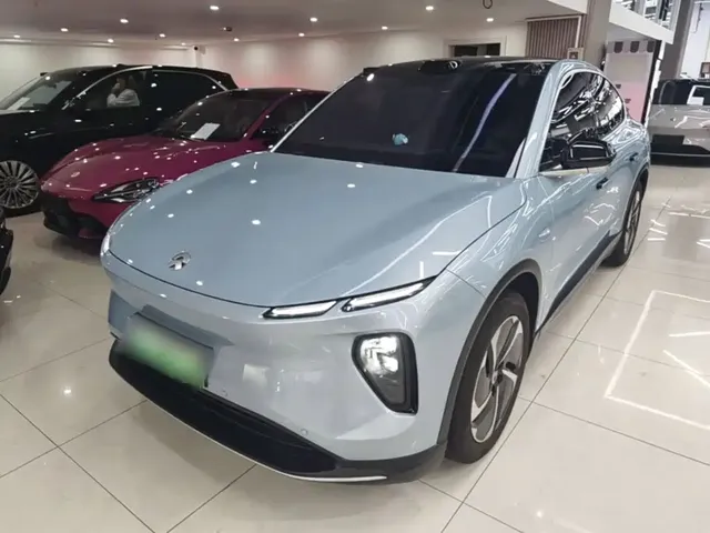 NIO EC6 2024 75kWh