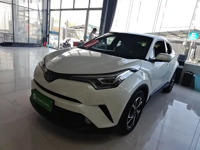 Toyota C-HR 2020 Model 2.0L Luxury