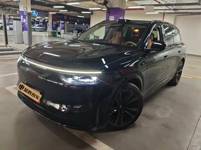 AITO Wenjie AITO M8 2025 Model Extended Range Max+ Edition 53.4kWh 6-Seater