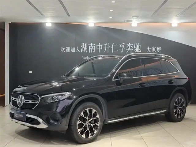 Mercedes-Benz GLC 2023 GLC 260 L 4MATIC Sport 5-seater