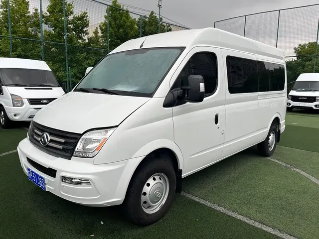 SAIC Maxus Xintu V80 2021 2.0T PLUS Manual Business Travel Edition Long Wheelbase Medium Roof 9 Seats