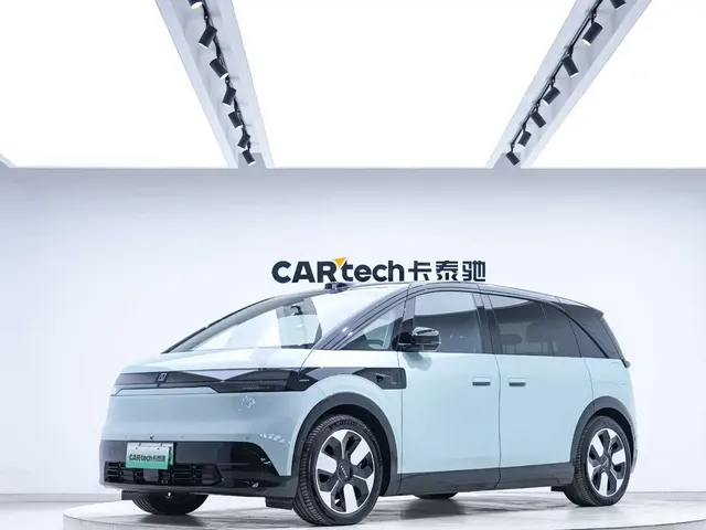 ZEEKR MIX 2025 Smart Driving Edition