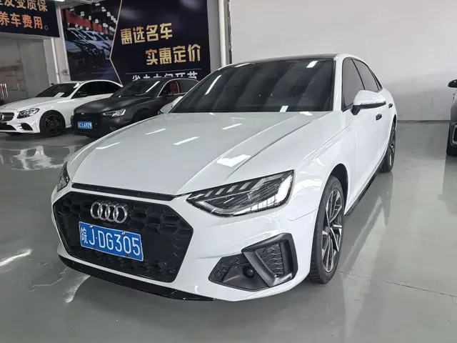 Audi A4L 2023 40 TFSI Luxury Sport