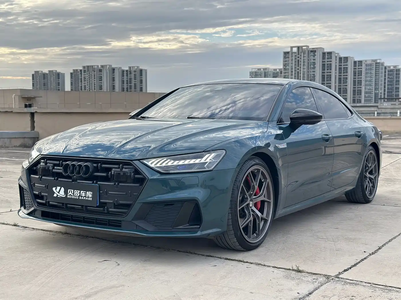 Audi A7L 2022 55 TFSI quattro S-line edition one Pioneer Edition
