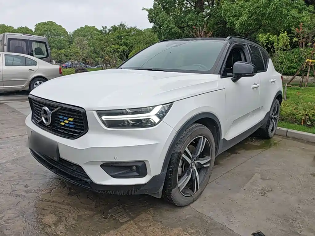 Volvo XC40 2021 T4 AWD Smart Sport Edition